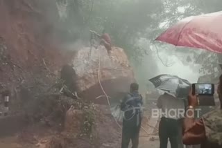 coonoor-mettupalayam-road-blocked