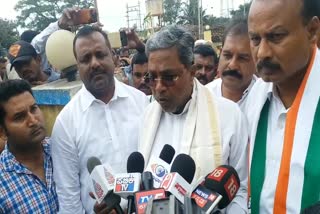 ಹುಣಸೂರಲ್ಲಿ ಮಾಜಿ ಸಿಎಂ ಸಿದ್ದರಾಮಯ್ಯ ಪ್ರಚಾರ, Former CM Siddaramaiah campaign in Hunsur