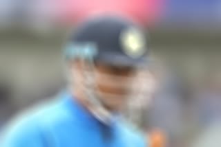 Dhoni