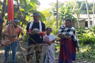 প্ৰথমবাৰৰ বাবে নিজৰ উপাৰ্জনৰ অংশৰে গৃহ নিৰ্মাণত সহায় কৰিছে গৰীবৰ বন্ধু খ্যাত বিৰাজ হাজৰিকাই