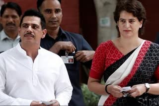 Robert vadra gave hints to enter in politics