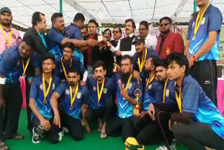 jaipur news, जयपुर में विजेताओं को किया सम्मानित , National Divyang diwas in jaipur, जयपुर में विजेताओं को किया सम्मानित, जयपुर में क्रिकेट प्रतियोगिता का समापन