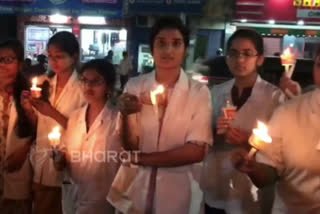 candle-raly-for-jastice-disha-in-warangal