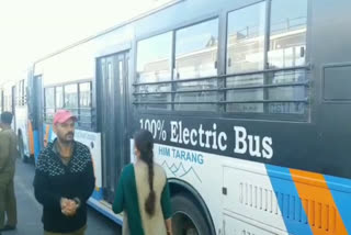 Private buses running in Nepal-Shimla without route permit