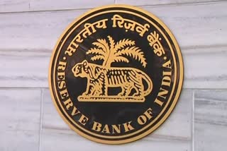 RBI keeps benchmark interest rate unchanged