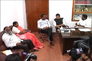 congress leaders met at clp office in hyderabad