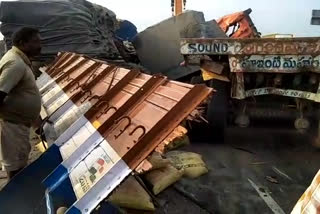 two lorries are colliding at agraharam national highway, ongole prakasham district