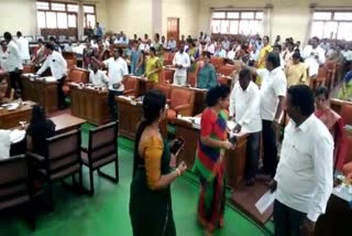 District panchayat general assembly quarrel in chikkamagaluru