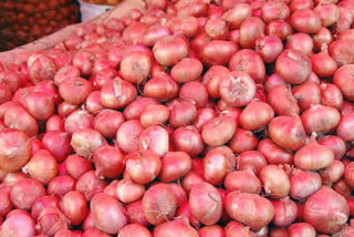 Maharastra: kilo onions costs Rs.200 only