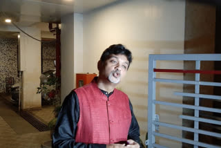 Srijit Mukherjee Married to Bangladeshi actress Mithila