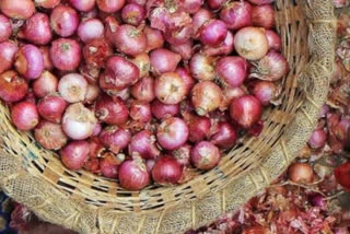 Maharashtra Imports Onion from Other State