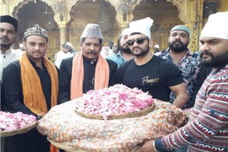 Fazilpuria at Sufi Saint Khawaja Moinuddin Chisti dargah , सिंगर फाजिलपुरिया अजमेर ख्वाजा दरगाह