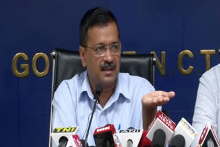 Delhi Fire: Arvind Kejriwal Orders Probe  Rs 10 Lakh For Families Of Victims  ഡല്‍ഹിയിലെ തീപിടിത്തം: മരിച്ചവരുടെ കുടുംബങ്ങൾക്ക് 10 ലക്ഷം രൂപ നൽകുമെന്ന് കെജ്‌രിവാൾ  delhi fire latest news  delhi fire kejriwal