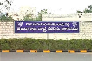 ఎన్‌హెచ్‌ఆర్‌సీ పిలుపు: పోలీస్ అకాడమీకి 'దిశ' తండ్రి, సోదరి