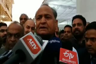 ashok gehlot, jaipur news, सोनिया गांधी, पानीपत फिल्म