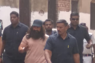 Aamir Khan visits Kolkata for Laal Singh Chaddha shoot