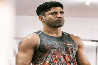 Toofan: Farhan Akhtar shows his boxer life with a BTS pic from the film introducing version 2.0