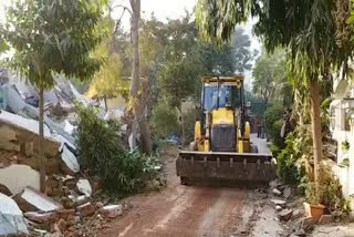 municipal-corporation-demolishes-jeetu-soni-house-in-indore