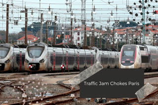 Traffic jams choke Paris