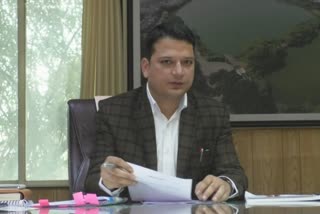 Aurangabad Municipal Commissioner Astik Kumar Pandey