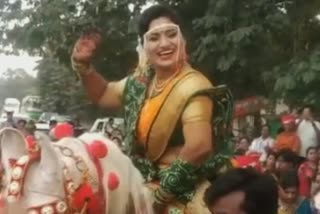 dance-of-bride-in-nagpur-makes-marriage-spacial