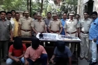 khadakpada-police-arrest-thieves
