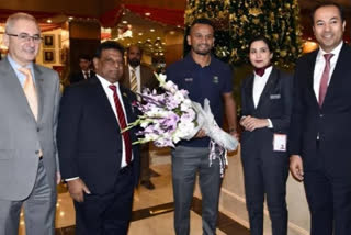 Sri Lankan team return to Pakistan for historic series