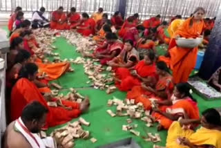 hundi-counting-in-rajanna-temple-at-rajarajeswara-temple