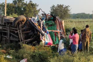 lorry accident in bellary