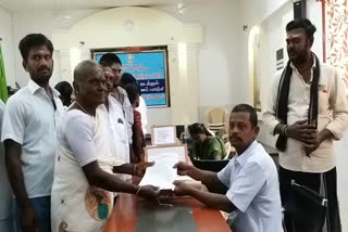 A Transgender filing nomination on tamilnadu local body election