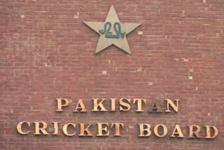 Pakistan invites Bangladesh to play pink ball Test at Karachi in January