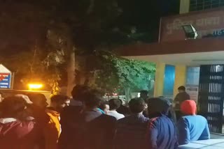 हॉस्टल में हंगामा, fight in hostel