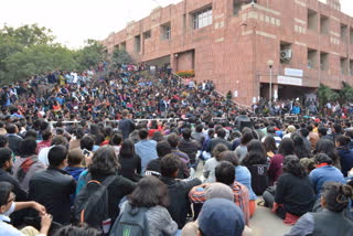 Students boycott semester exam in JNU