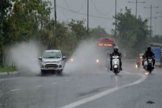 Heavy snowfall and rain increased Delhi's cold