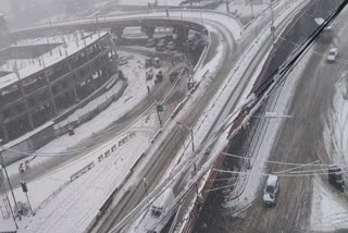 snowfall in kashmir valley