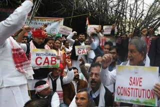 Harish Rawat protested against CAB, said- BJP has divided the people of the country