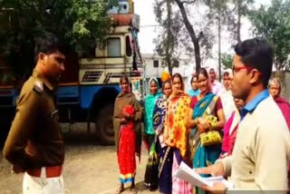 Villagers reached to police station for theft report of CC Road in mandala