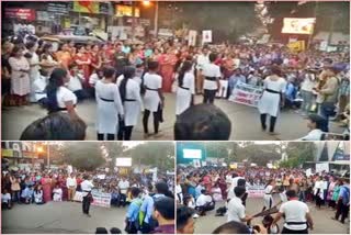 st-aloysius-students-protest-in-mangalore