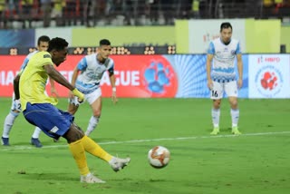 messis-brilliance-salvages-the-day-for-kerala-blasters