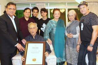 Dilip Kumar, Dilip Kumar news, Dilip Kumar updates, Dilip Kumar honoured, Dilip Kumar got world book records