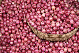 onion price  decreasing