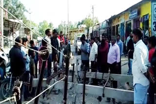 Dumper broke electric pole,baran news, बारां न्यूज