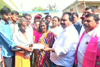 TRS Insurance Cheques for Boat Accident Victims families ...