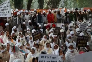 People of Punjab staged a demonstration at Jantar Mantar