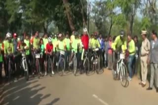 5th konark cyclothone, cyclists reached deomali, message of cleanliness and sports in deomali, 5ମ କୋଣାର୍କ ସାଇକ୍ଲୋଥନ, ଦେଓମାଳିରେ ସ୍ବଚ୍ଛତା ଓ କ୍ରୀଡାର ବାର୍ତ୍ତା, ଦେଓମାଳି ପହଞ୍ଚିଲେ ସାଇକେଲ ଚଳାଳୀ