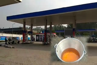 Went to fill petrol ... pumpers filled water, video viral