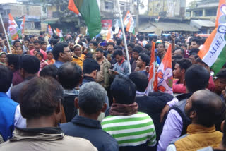 ভাঙচুর চলল BJP কার্যালয়ে