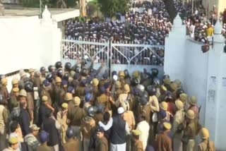 nadwa college students protests against CAB