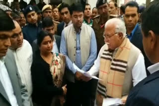 surprise inspection of cm manohar lal in karnal tehsil