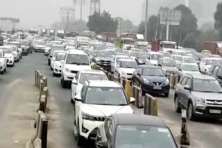 big jaam in gurugram toll plaza due to fastag